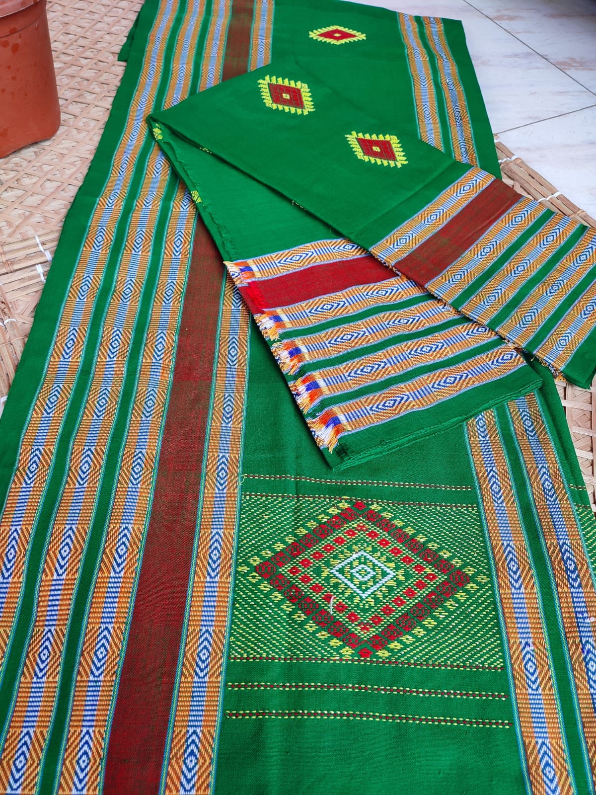 Rabha mekhela chador