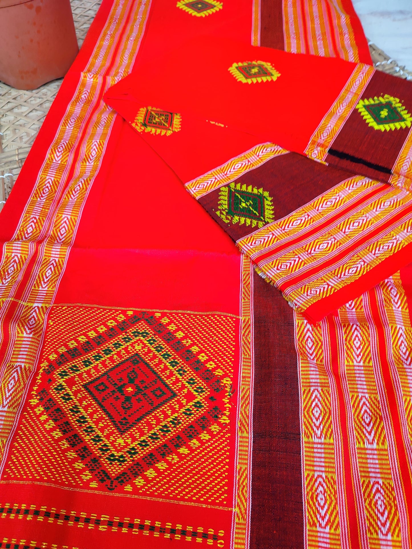 Rabha mekhela chador